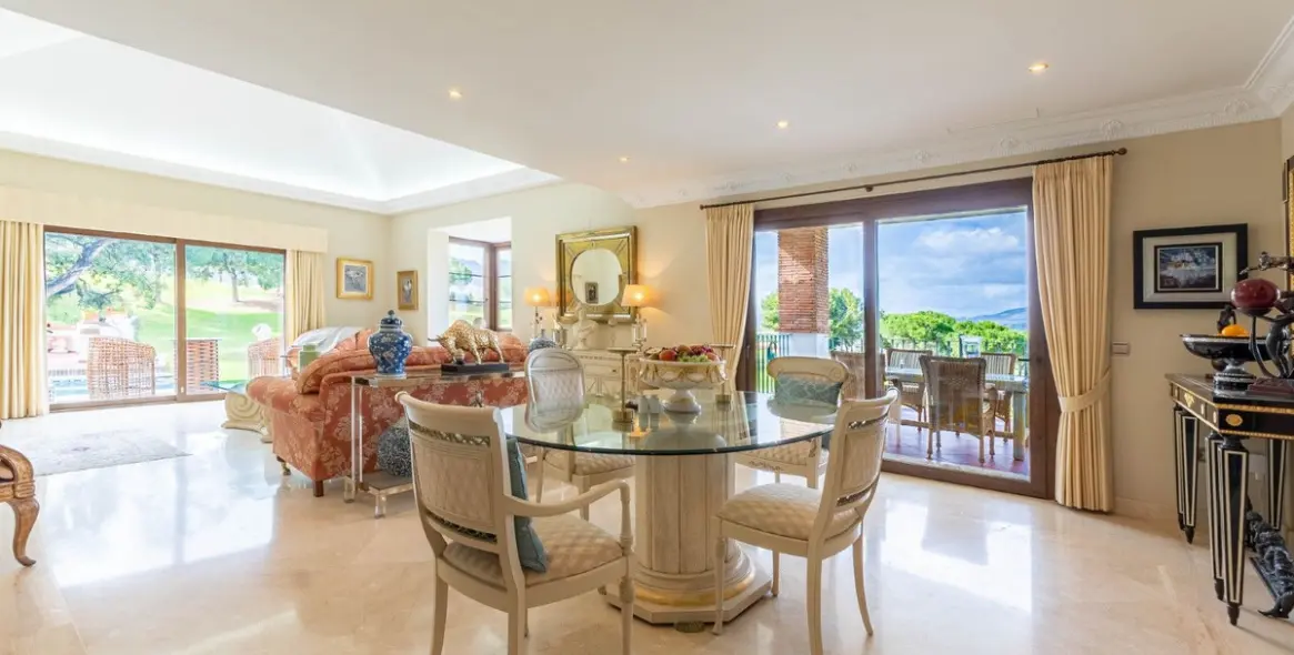 Venta de villa independiente en La Cala Golf 6