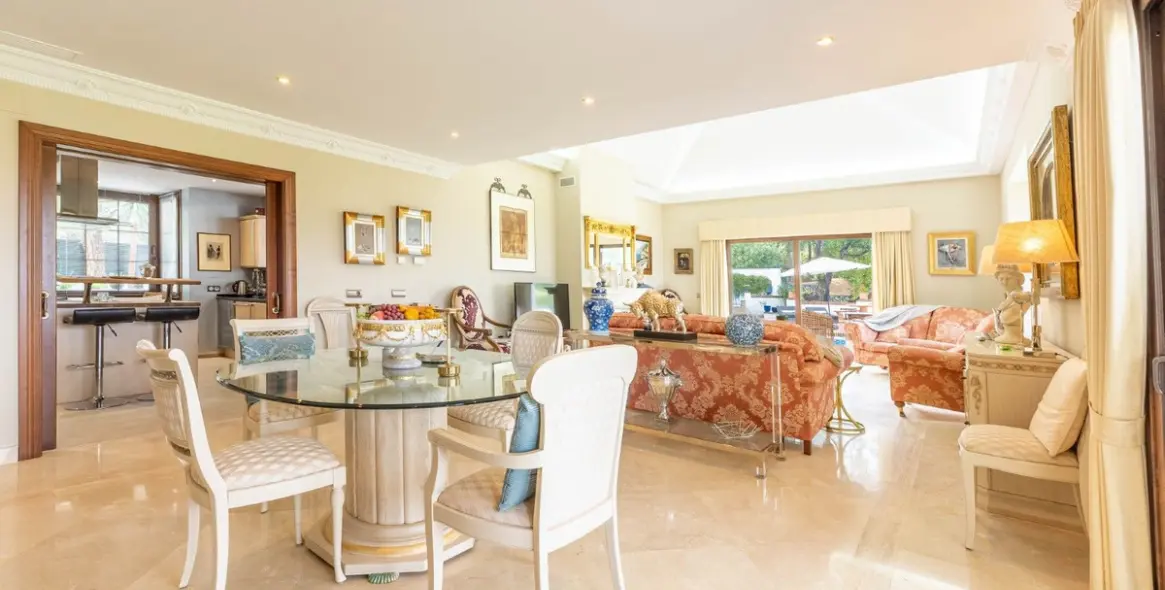 Venta de villa independiente en La Cala Golf 9