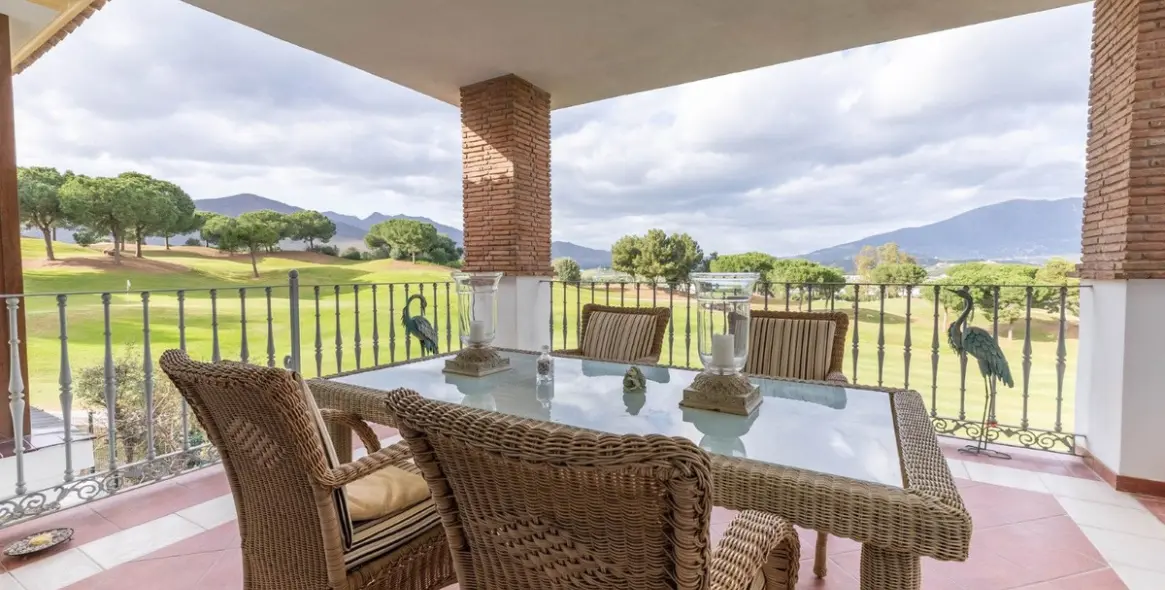 Venta de villa independiente en La Cala Golf 10