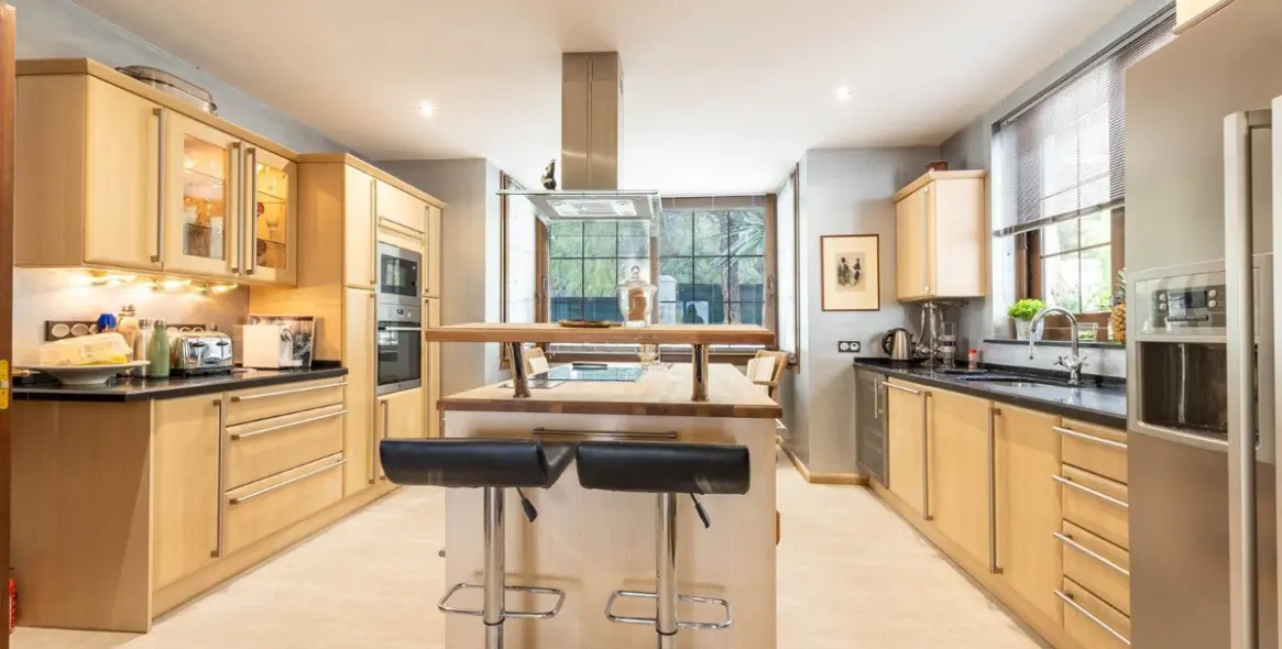 Venta de villa independiente en La Cala Golf 18