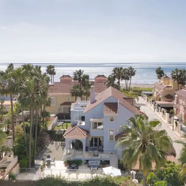 Продажа  отдельно стоящей виллы в Puerto Banús