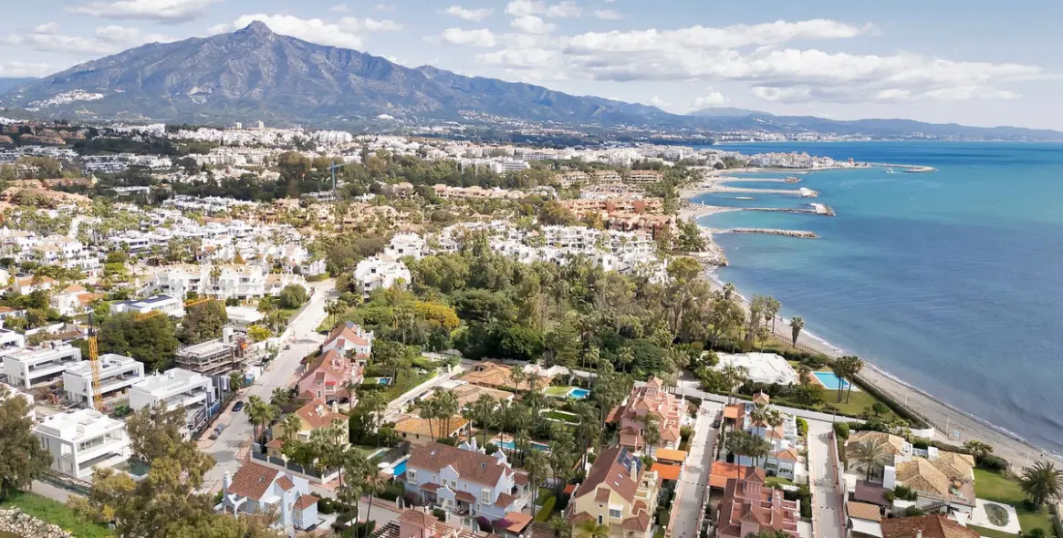 Venta de villa independiente en Puerto Banús 4