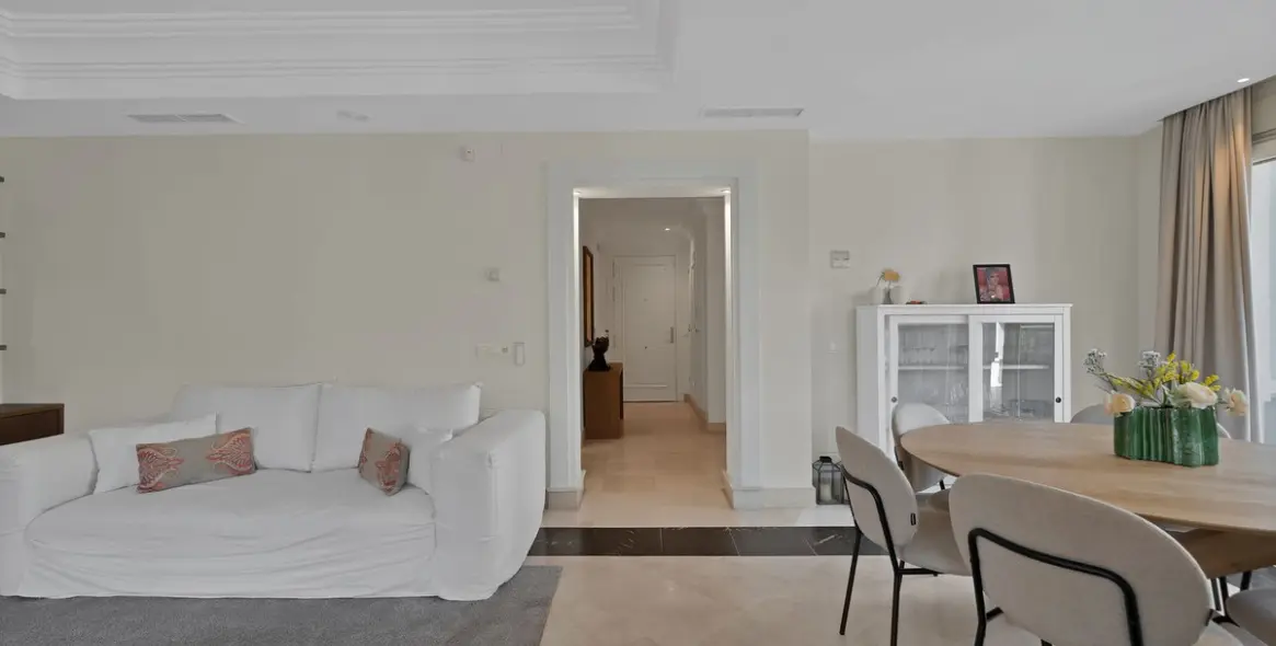 Venta de villa independiente en Puerto Banús 9