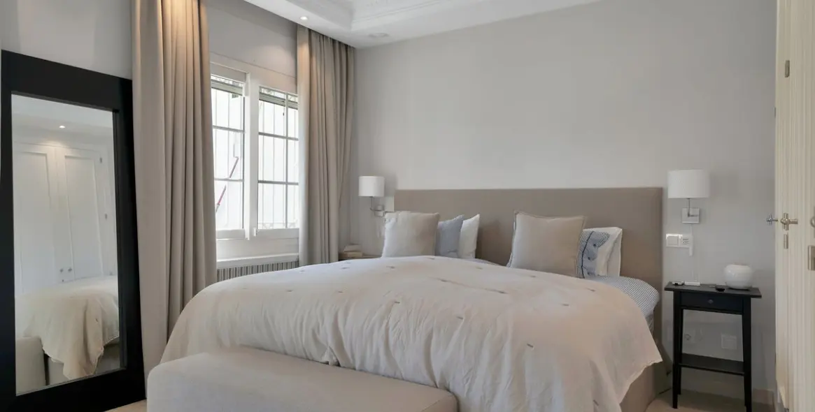 Venta de villa independiente en Puerto Banús 15