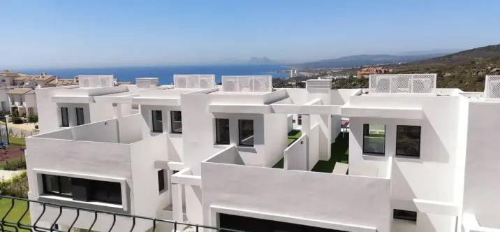 Долгосрочная аренда таунхауса в Manilva 0