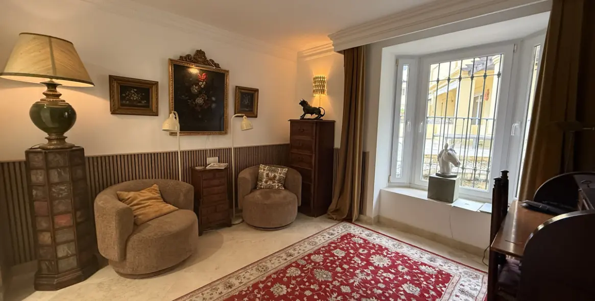 Long-term rent of middle floor apartment in Casares Playa 39