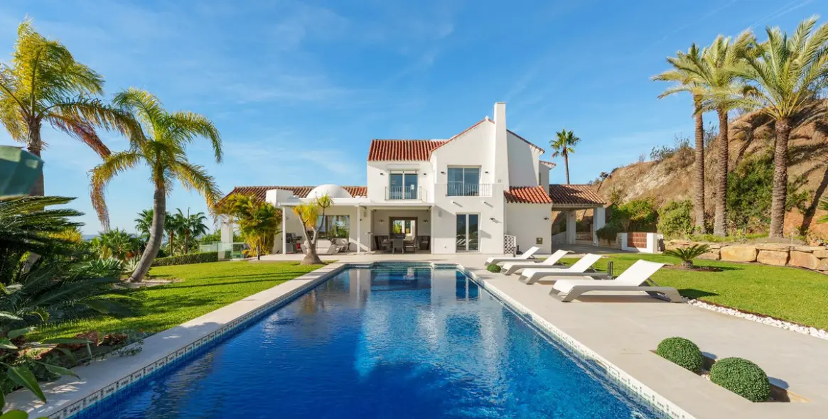 Venta de villa independiente en Benahavís 2