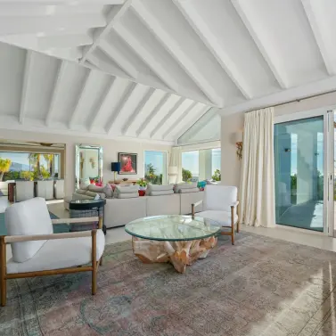 Продажа  отдельно стоящей виллы в Benahavís