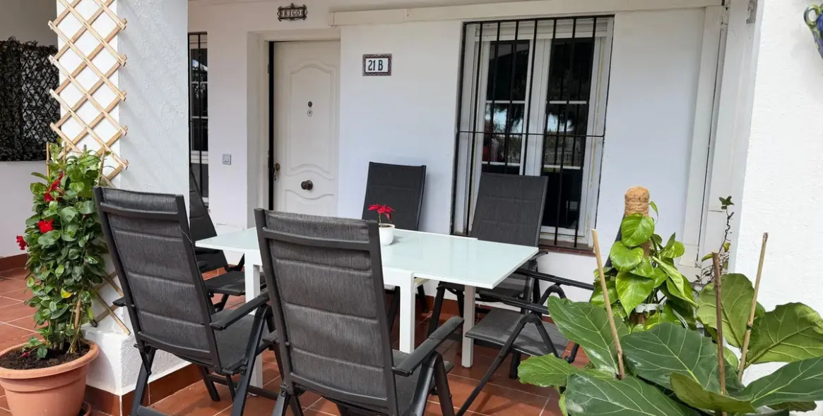 Sale of middle floor apartment in Benalmadena 5