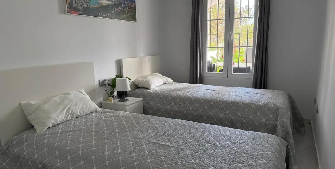 Sale of middle floor apartment in Benalmadena 13