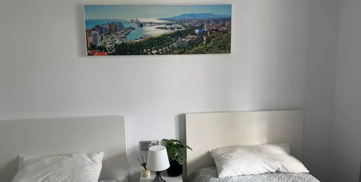 Sale of middle floor apartment in Benalmadena 14