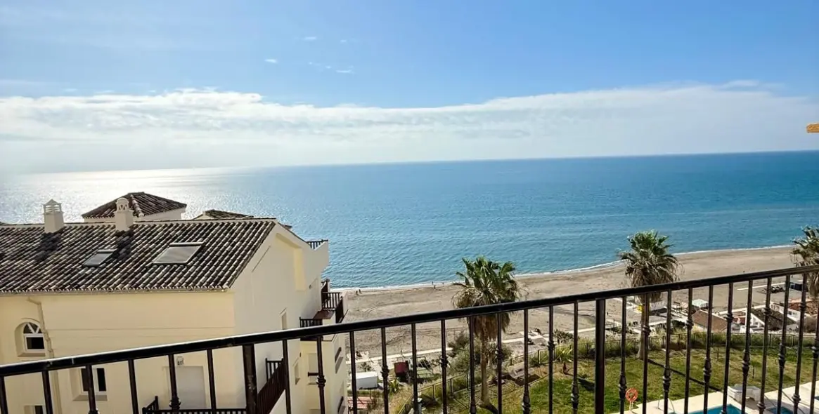 Продажа апартаментов на среднем этаже в Benalmadena Costa 21