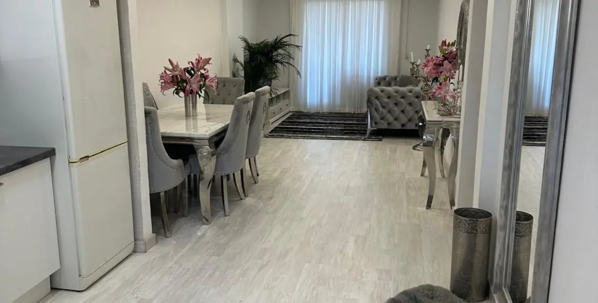 Sale of middle floor apartment in Torrequebrada 5