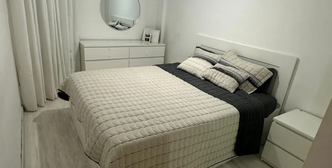 Sale of middle floor apartment in Torrequebrada 13