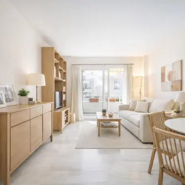 Sale of middle floor apartment in Benalmadena Costa