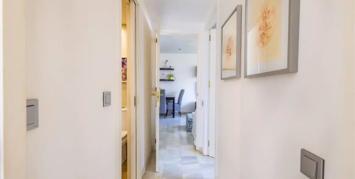 Sale of penthouse in Marbella 8