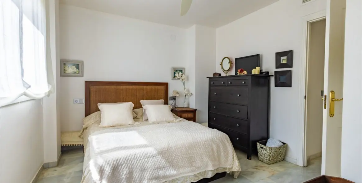 Sale of penthouse in Marbella 12