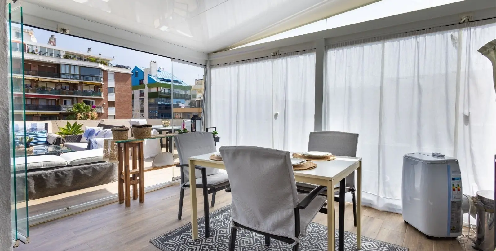 Sale of penthouse in Marbella 24