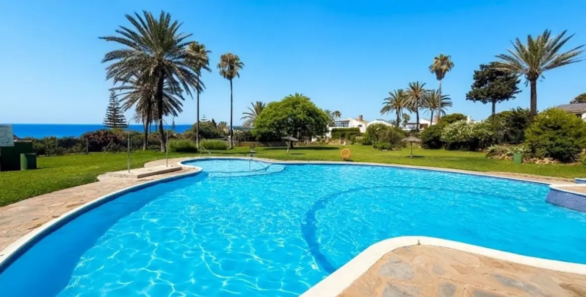 Sale of semi-detached house in Estepona 4