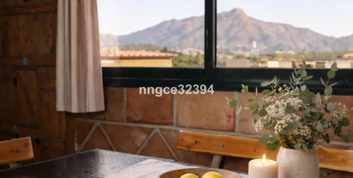 Venta de ático dúplex en San Pedro de Alcántara 5