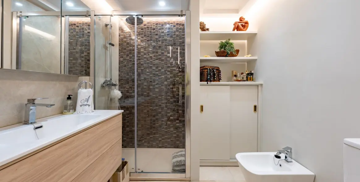 Sale of middle floor apartment in Marbella 9