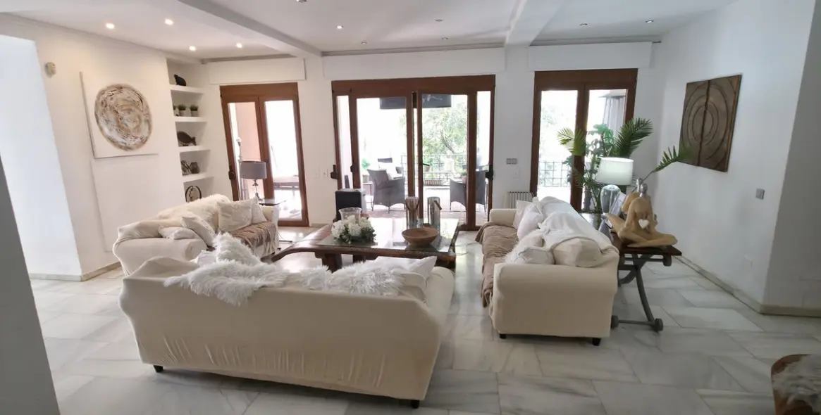 Venta de villa independiente en Atalaya 7