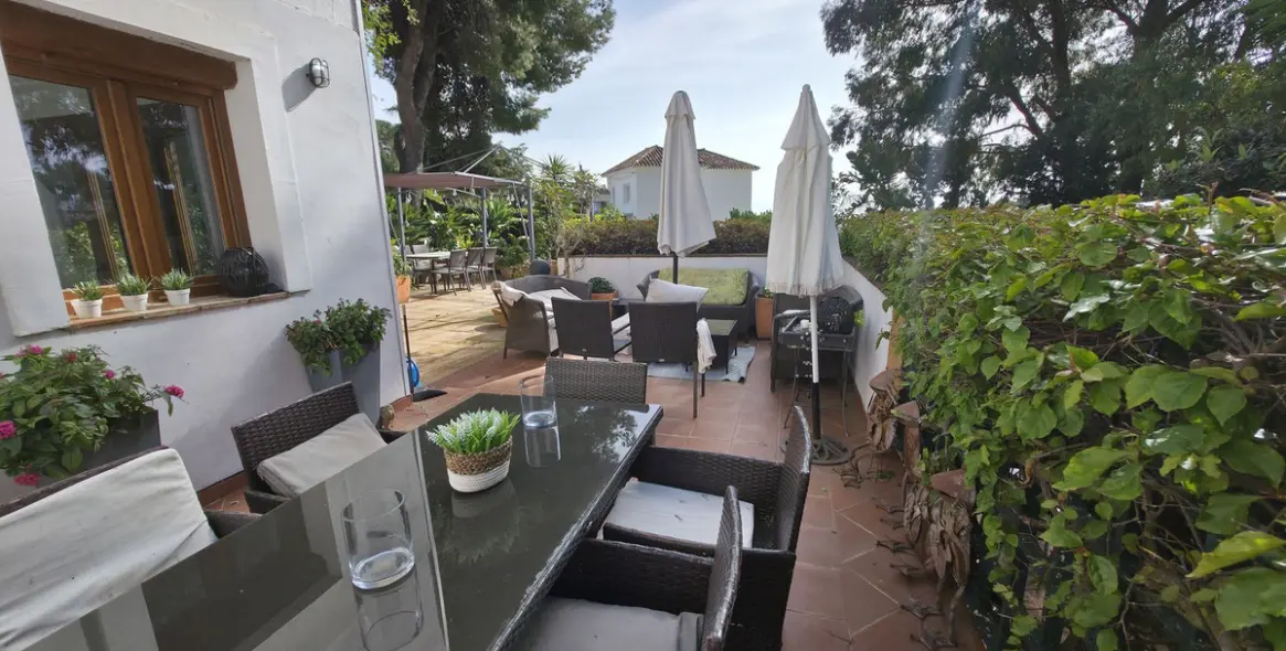 Venta de villa independiente en Atalaya 18