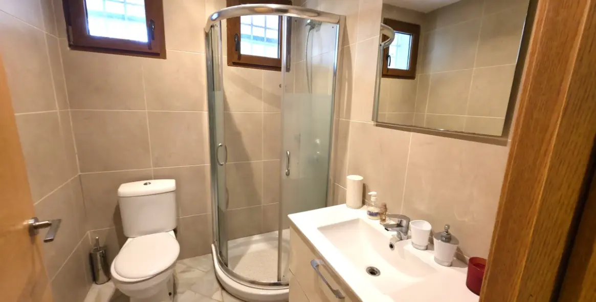 Venta de villa independiente en Atalaya 23