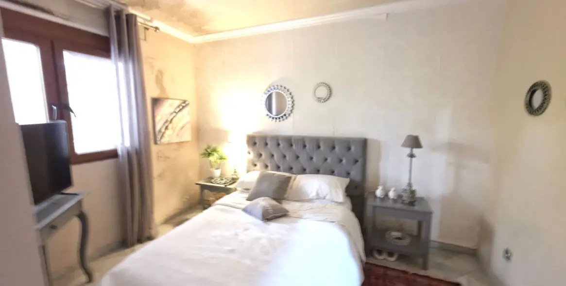 Venta de villa independiente en Atalaya 24