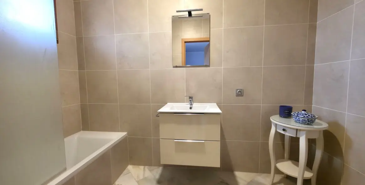 Venta de villa independiente en Atalaya 27