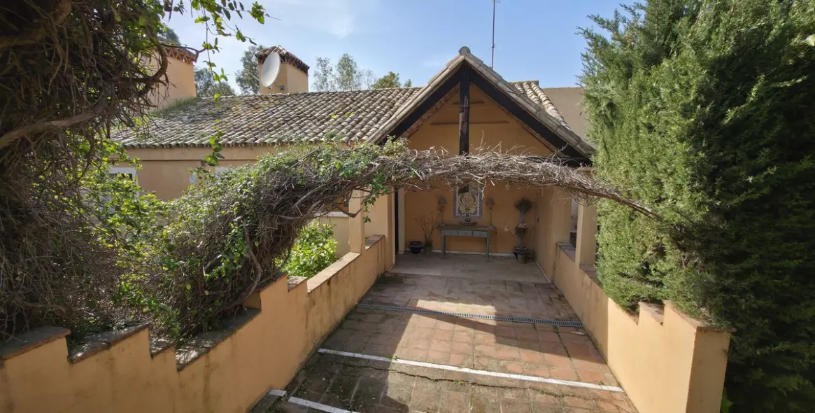 Venta de villa independiente en Atalaya 35