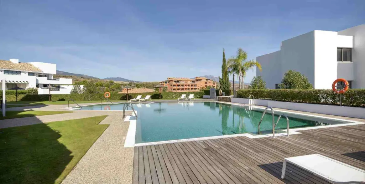 Sale of penthouse in Los Flamingos 1