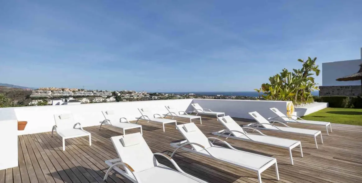 Sale of penthouse in Los Flamingos 2