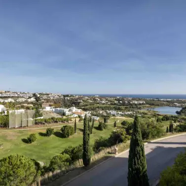 Долгосрочная аренда пентхауса в New Golden Mile