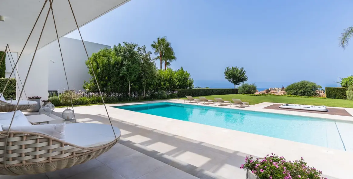 Venta de villa independiente en Santa Clara 1