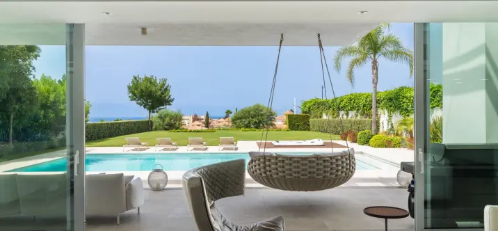 Venta de villa independiente en Santa Clara 1