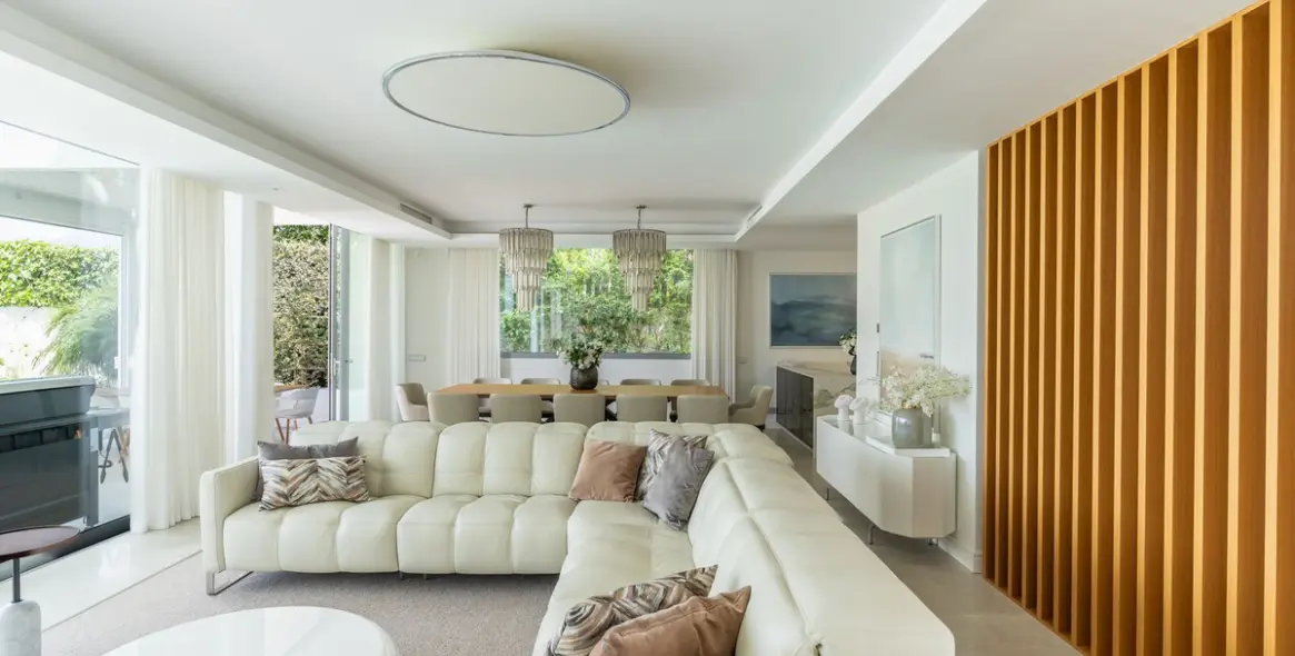 Venta de villa independiente en Santa Clara 6