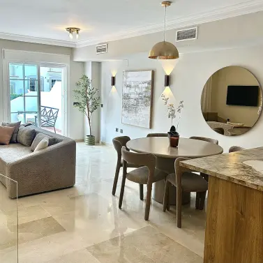 Alquiler a largo plazo de adosado en Aloha