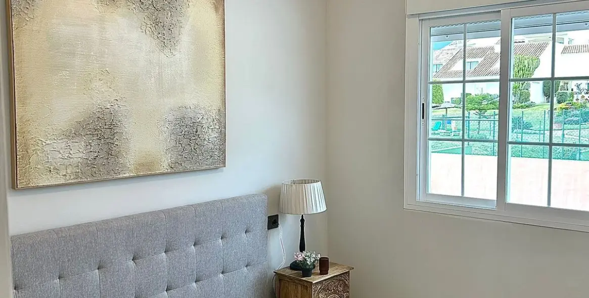 Alquiler a largo plazo de adosado en Aloha 12