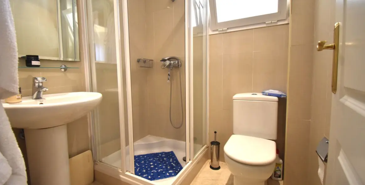 Sale of ground floor apartment in La Cala Hills 12