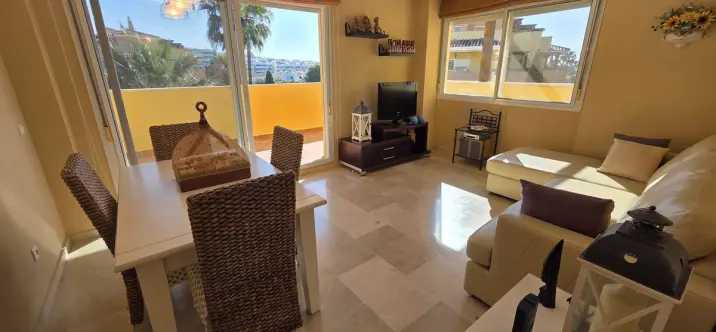 Sale of middle floor apartment in La Cala de Mijas 1