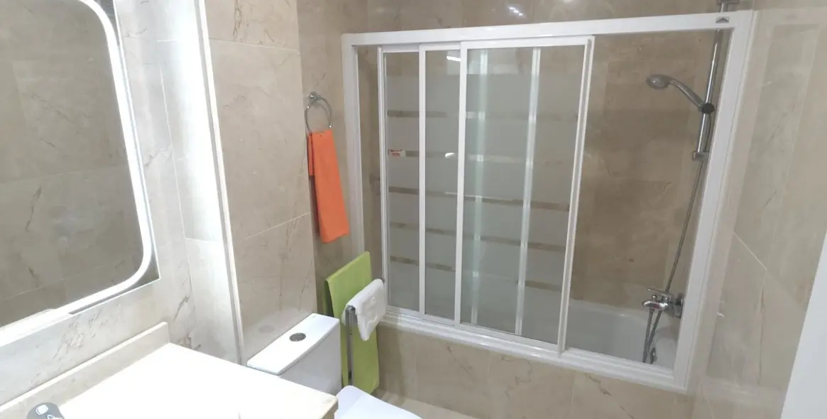 Sale of middle floor apartment in La Cala de Mijas 6