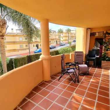 Продажа апартаментов на среднем этаже в Mijas