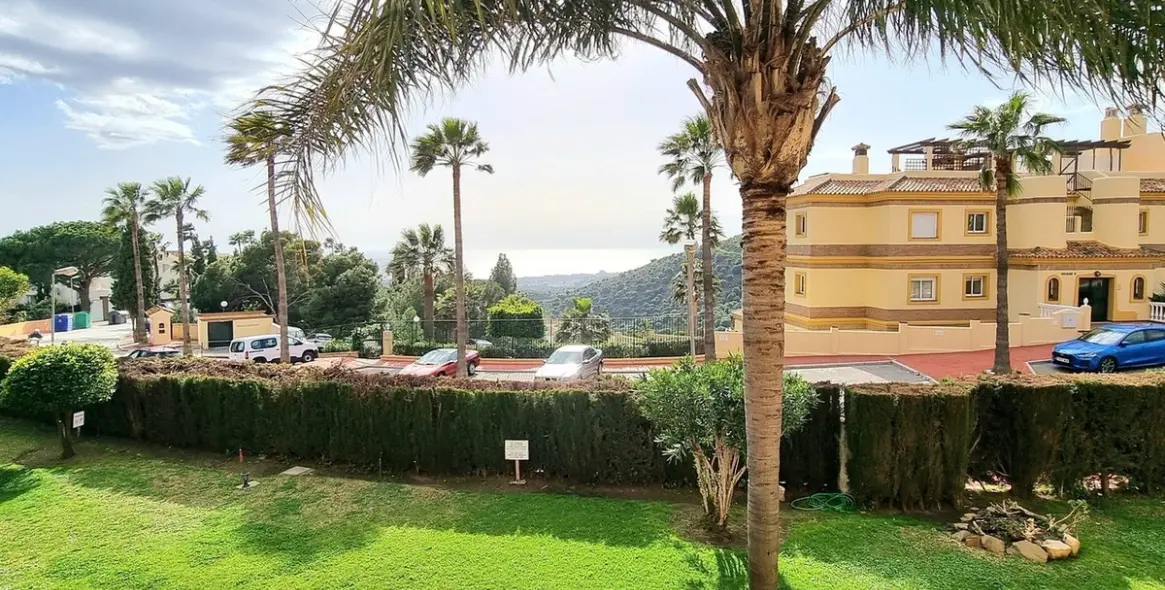 Продажа апартаментов на среднем этаже в Mijas 4