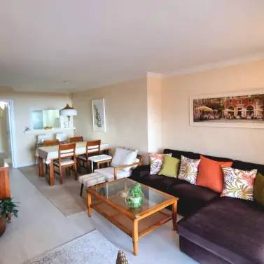 Продажа апартаментов на среднем этаже в Mijas