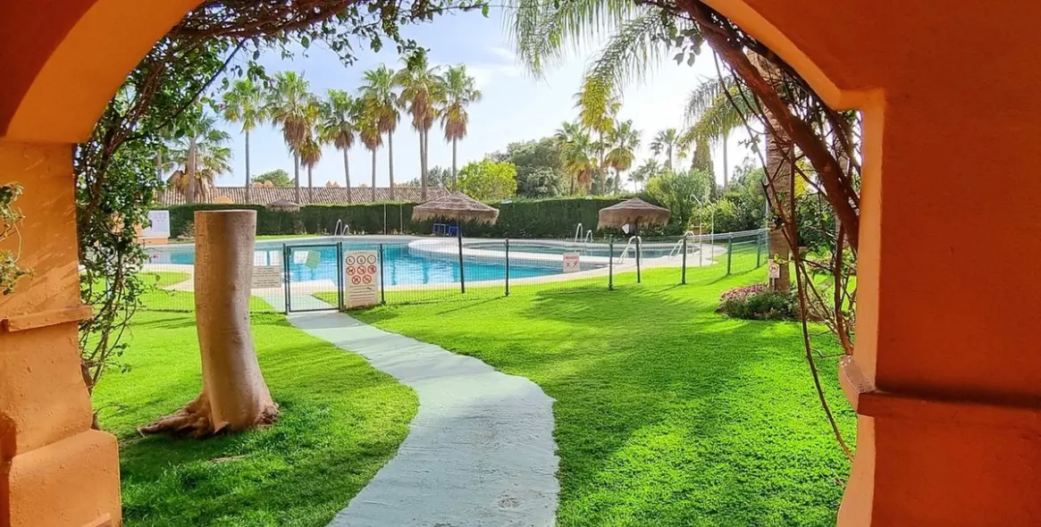 Продажа апартаментов на среднем этаже в Mijas 24