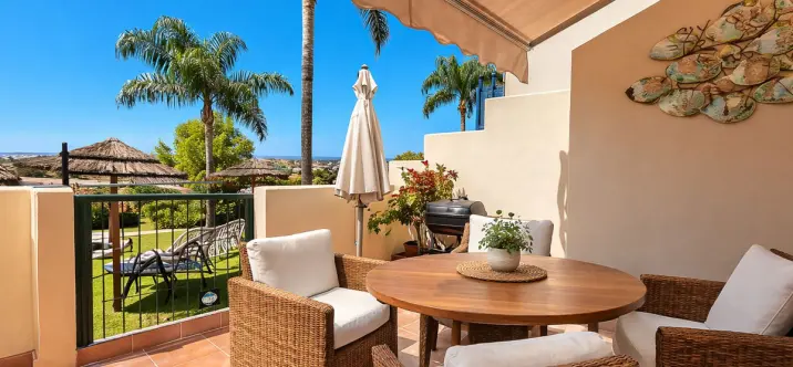 Venta de apartamento en planta baja en Benahavís 1