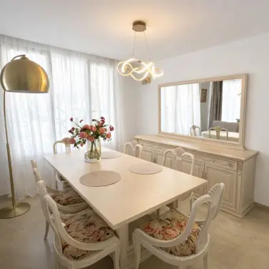 Venta de apartamento en planta baja en Benahavís