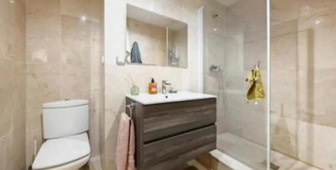 Venta de apartamento en planta baja en Benahavís 11