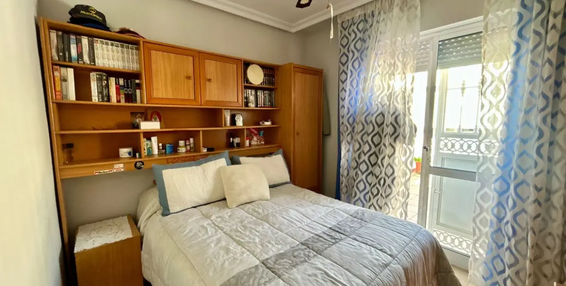 Продажа таунхауса в Las Lagunas 11